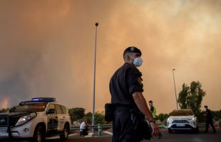 La Guardia Civil detiene a una persona e investiga a otra por causar el incendio de Ávila