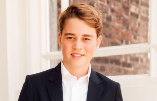 El príncipe Jorge, nieto del rey Carlos III, cumple 13 años
 