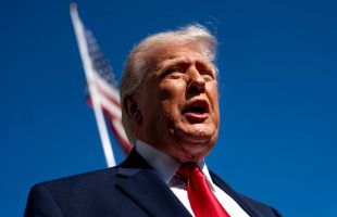El rey de Marruecos bautiza una autopista con el nombre de Trump
