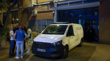 Detenido por el asesinato a puñaladas de su pareja en Barcelona, tras entregarse en comisaría