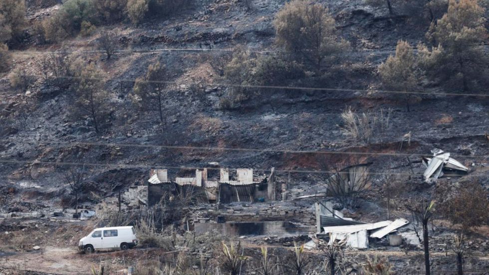 El incendio de Vall de Uxó queda estabilizado y deja 9.568 hectáreas calcinadas
