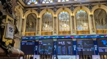 La Bolsa cierra julio al borde de los 19.800 puntos