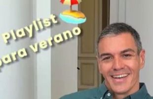 Sánchez publica su lista de canciones del verano en plena crisis migratoria