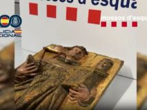 Recuperado un relieve de madera robado en un monasterio de Navarra