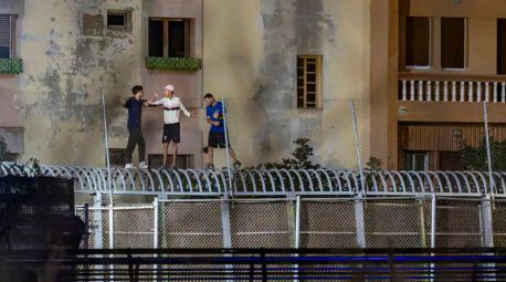 El Ministerio del Interior ordena instalar barreras fronterizas marítimas también en Melilla