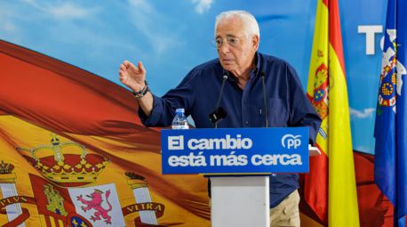 Imbroda: 'Sánchez no está habilitado como presidente cuando no sabe defender su frontera'