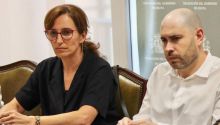Pese a ser abucheada por los médicos de Ceuta, Mónica García niega que haya un 'colapso del sistema'