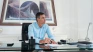 Sin salir del Palacio de la Mareta, Sánchez finge preocupación por la situación en Ceuta