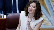 Ayuso critica que Sánchez esté 'en chanclas' con Ceuta 'al borde del colapso'