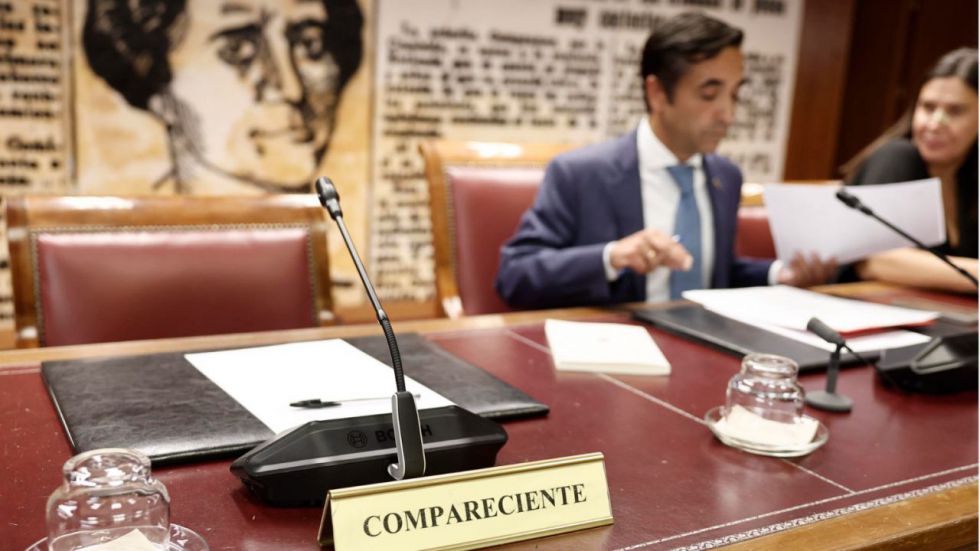 El PP reprocha a Robles faltar al Senado: 'Ningún Gobierno está por encima de las Cortes'