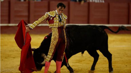 Un rotundo Fortes sale por la puerta grande de la Malagueta 
 