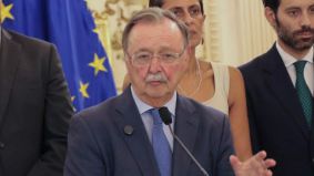 Vivas pide unidad y serenidad a los vecinos de Ceuta ante la crisis migratoria