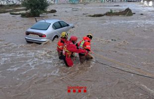 Las fuertes lluvias en Tarragona dejan siete heridos y obligan a cortar carreteras y Rodalies
 