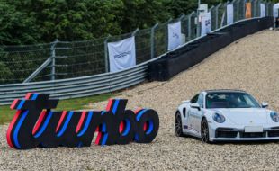 Porsche Turbo: la evolución de un apellido que sigue marcando el camino de las altas prestaciones