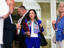 Robles pide 'disculpas' a los ceutíes por la situación de 'angustia e inseguridad'