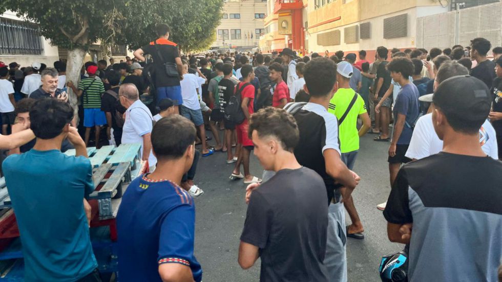El Gobierno aprueba destinar 25 millones de euros a los menores en Ceuta
 