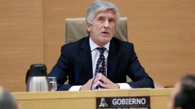 PNV y Junts señalan a Marlaska como 'responsable' del asalto a la frontera