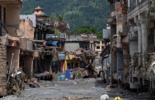 Dos españoles localizados y dos desaparecidos tras la riada en Nepal
 
