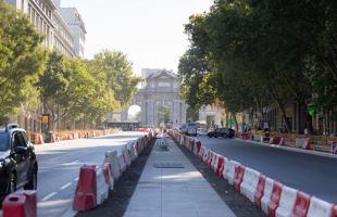 Avanzan la remodelación de la calle de Alcalá entre Cibeles y la plaza de la Independencia