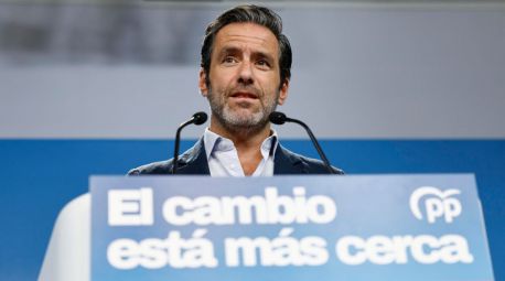 El PP reclama a Sánchez el 'respeto debido' al Rey y pide no 'manosear' la Corona