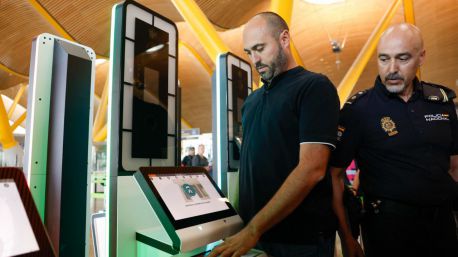Italia prorroga 15 días los controles fronterizos a viajeros procedentes de España