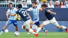 LaLiga. El Málaga deja vivo al Levante en La Rosaleda