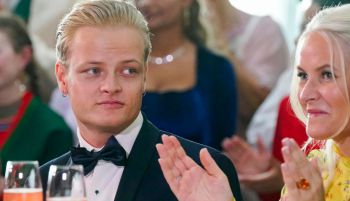 
La justicia noruega prolonga la prisión domiciliaria al hijo de la princesa Mette-Marit

 