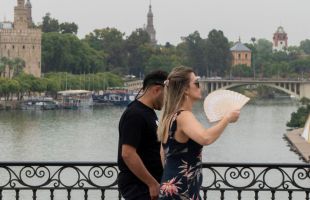 El tiempo: nubes y temperaturas máximas en descenso