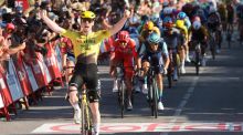 Vuelta España. Brennan se convierte en un fenómeno en Palos de la Frontera