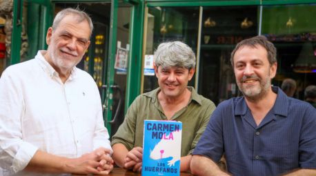 Carmen Mola: 'Nos hemos cansado de los buenos, los malos son los que más gustan'