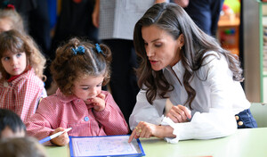 La Reina Letizia acude a su antiguo colegio de Oviedo para inaugurar el curso escolar
 