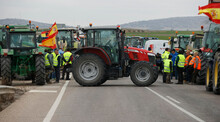 Las organizaciones agrarias anuncian movilizaciones en protesta por el precio 'inasumible' del gasóleo