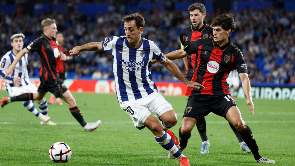 Liga Europa. La Real Sociedad paga la novatada en su estreno
