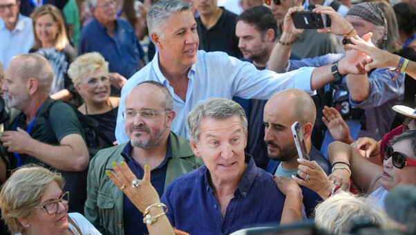 El líder del PP asegura que retirará la nacionalidad y deportará a los extranjeros condenados por delitos graves y acelerará a 48 horas la expulsión de los