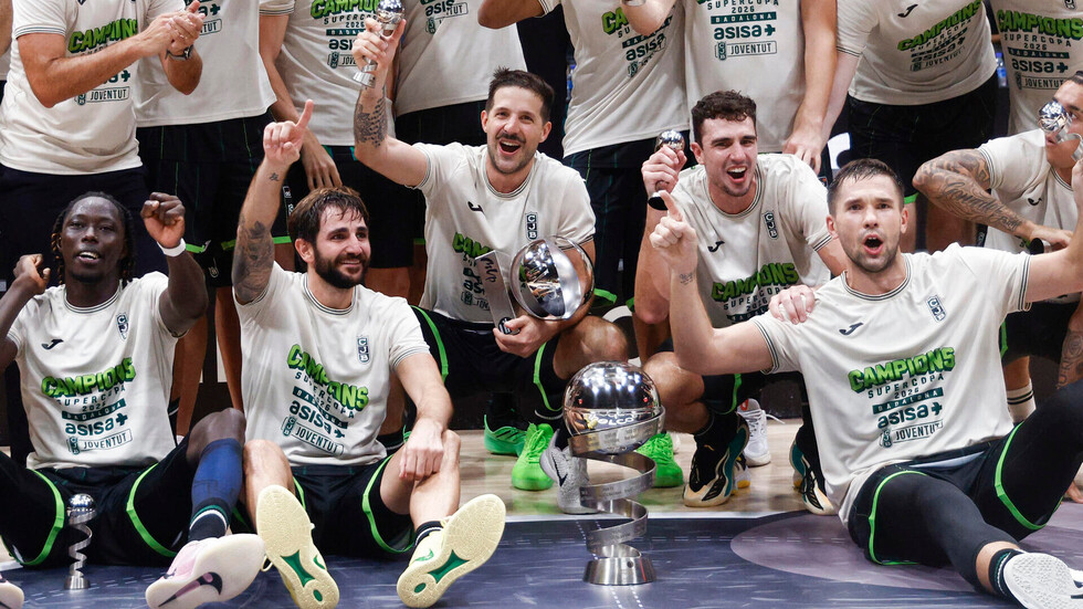 Supercopa. El Joventut hace historia y deprime a un Barcelona paupérrimo