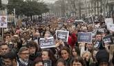 Unas 700.000 personas se manifiestan de manera silenciosa en Francia