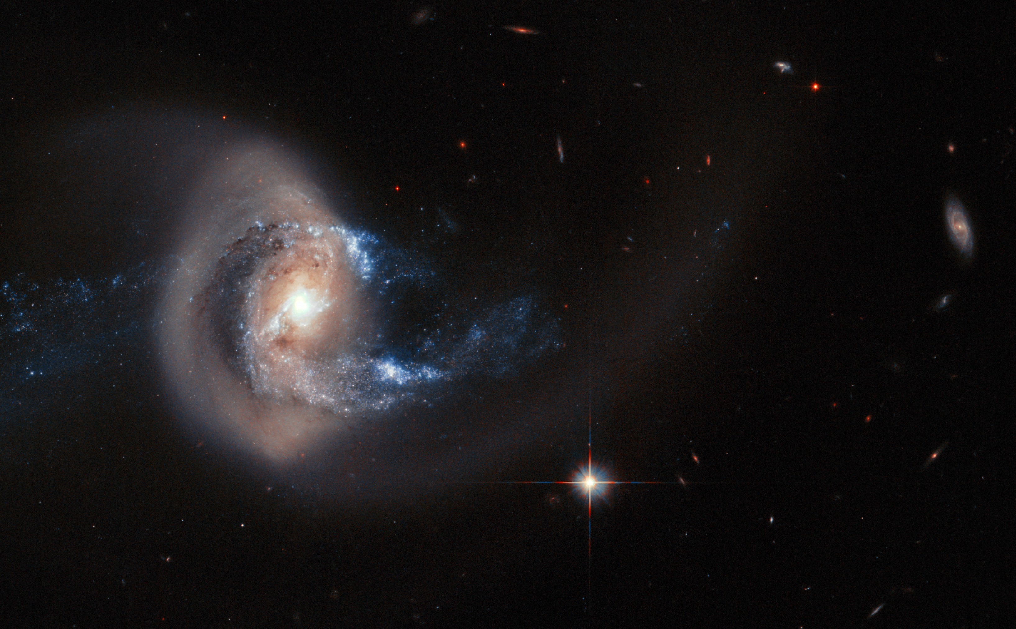 Imagen de la galaxia NGC 7714 captada por Hubble. Foto: ESA