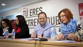 Luena afirma que hay avances y es optimista respecto a Podemos