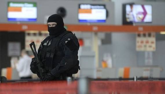 Bélgica se defiende: afirma que desconocía los vínculos terroristas de El Bakraoui