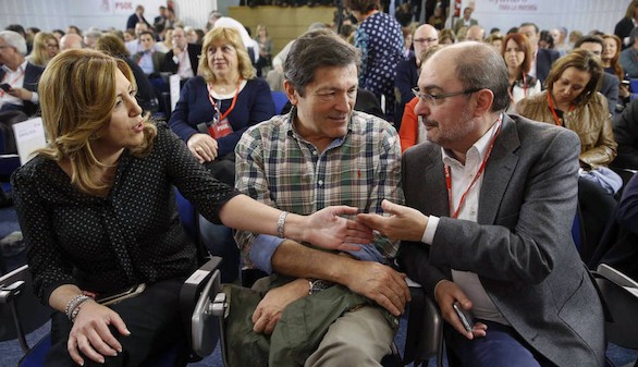 El PSOE, dispuesto a dejar gobernar a Rajoy pese a su división