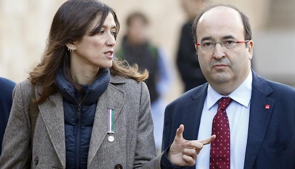 Iceta renueva como secretario general del PSC para insistir en el no a Rajoy