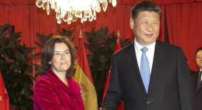 Reunión de Sáenz de Santamaría y Xi Jinping en Canarias.