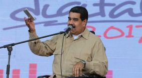 El lder venezolano rechaza el 'intervencionismo grosero'.