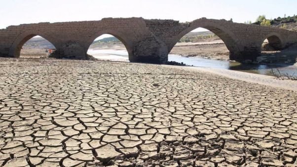 Cada día que no llueva a partir de septiembre crecerá para España el riesgo de entrar en situación de sequía extrema en 2018. Por Sara Cabrero / Eduardo Villamil