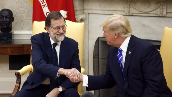 El presidente español apunta que 'sería un disparate' que se hiciera una declaración unilateral de independencia porque no hay censo, ni urnas, ni Junta Electoral'.