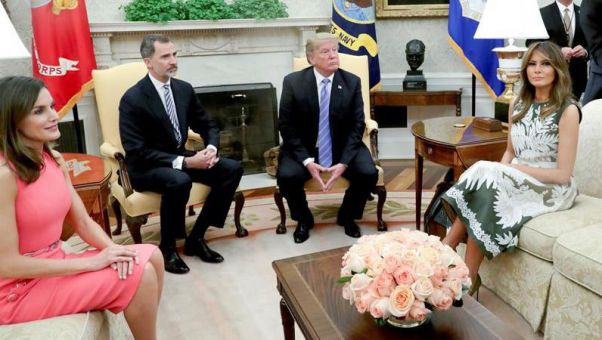 El presidente de Estados Unidos se compromete a visitar Espaa: 'Nos encanta. Es un pas fantstico'.