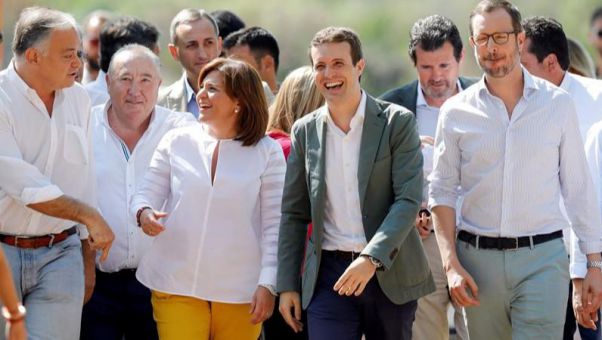 El líder del PP ha reaccionado a las declaraciones de miembros del Gobierno de Sánchez sobre indultar a los presos independentistas.