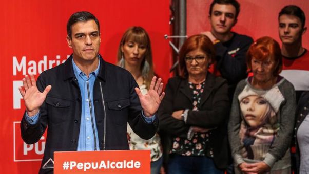 El líder socialista defiende su 'derecho como militante' a posicionarse y a 'proponer' un candidato a la alcaldía de la capital.
