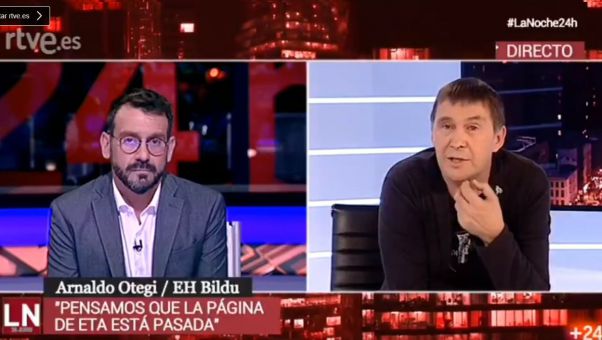 PP, Cs y Vox critican el ejercicio de 'blanqueo' del ente público por entrevistar al terrorista y socio de Pedro Sánchez.